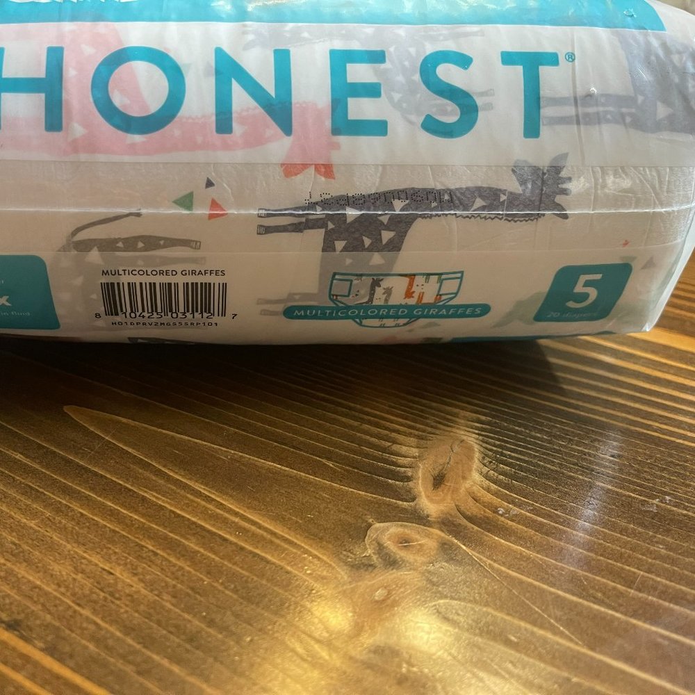 HONEST DIAPERS SIZE 5 NWT